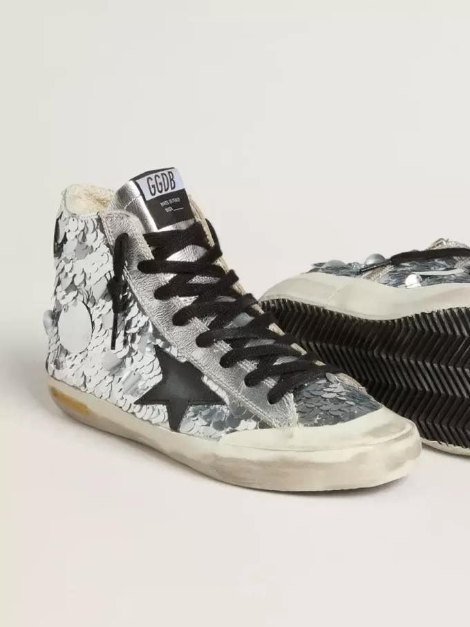 Francy da donna in nylon con paillettes argentate all-over e stella in pelle nera Francy da donna in nylon con paillettes argentate all-over e stella in pelle nera