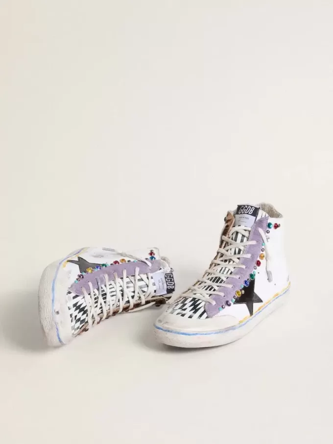 Francy Penstar LAB da donna con stella in pelle nera e borchie multicolori Francy Penstar LAB da donna con stella in pelle nera e borchie multicolori