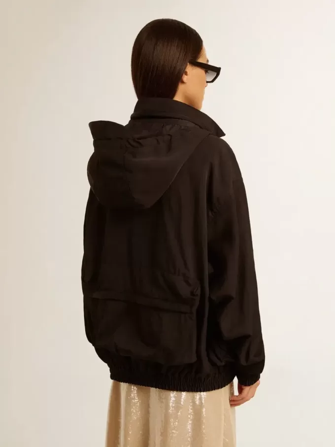 Giacca a vento nera multi-tasche