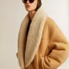 Giacca da donna in pelle di montone con ampio collo a scialle in shearling