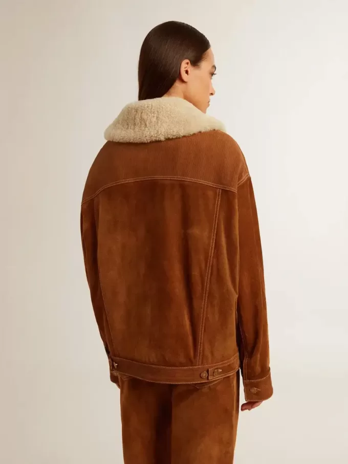 Giacca da donna in pelle scamosciata color tabacco con collo in shearling