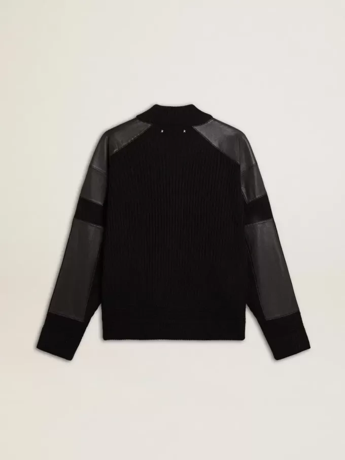 Giacca da uomo in lana merino nera con toppe in pelle Giacca da uomo in lana merino nera con toppe in pelle