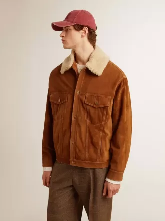 Giacca da uomo in pelle scamosciata color tabacco con collo in shearling