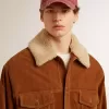 Giacca da uomo in pelle scamosciata color tabacco con collo in shearling