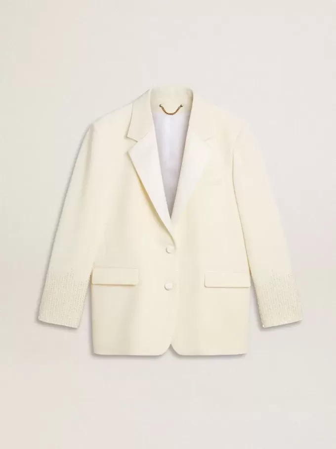 Giacca oversize monopetto bianca con effetto seta e ricami