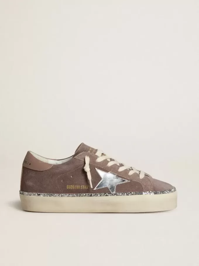 Hi Star da donna in pelle scamosciata con stella in pelle argentata e linguetta in pelle sul tallone Hi Star da donna in pelle scamosciata con stella in pelle argentata e linguetta in pelle sul tallone