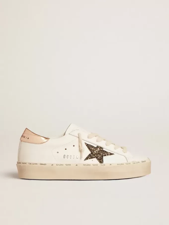 Hi Star LTD con stella glitterata nera e dorata e linguetta dorata sul tallone