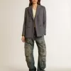 Jeans blu con finitura consumata
