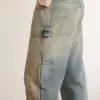 Jeans da uomo slavati e consumati Jeans da uomo slavati e consumati