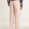 Jeans da uomo tinti di rosa