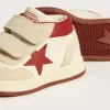 June Junior in nappa e camoscio con stella e linguetta sul tallone in pelle rossa June Junior in nappa e camoscio con stella e linguetta sul tallone in pelle rossa