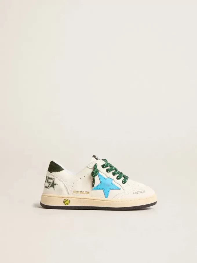Junior Ball Star con stella turchese e linguetta sul tallone in pelle scamosciata verde Junior Ball Star con stella turchese e linguetta sul tallone in pelle scamosciata verde