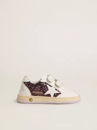 Junior Ball Star in glitter viola con stella e linguetta sul tallone in pelle bianca Junior Ball Star in glitter viola con stella e linguetta sul tallone in pelle bianca