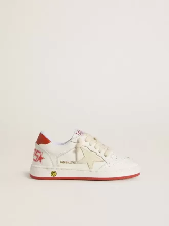 Junior Ball Star in pelle con stella color crema e linguetta sul tallone in pelle rossa Junior Ball Star in pelle con stella color crema e linguetta sul tallone in pelle rossa