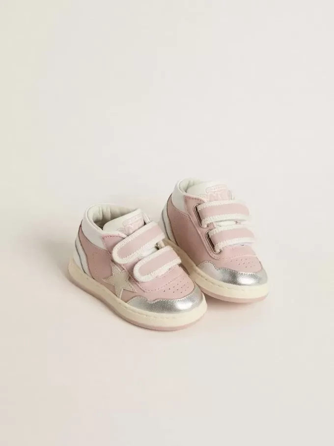 Junior June in pelle rosa con inserti in pelle metallizzata e stella in pelle scamosciata Junior June in pelle rosa con inserti in pelle metallizzata e stella in pelle scamosciata