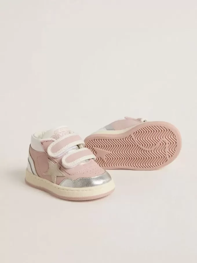 Junior June in pelle rosa con inserti in pelle metallizzata e stella in pelle scamosciata Junior June in pelle rosa con inserti in pelle metallizzata e stella in pelle scamosciata