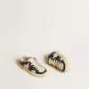 Junior May in pelle bianca e blu con stella e linguetta sul tallone in pelle