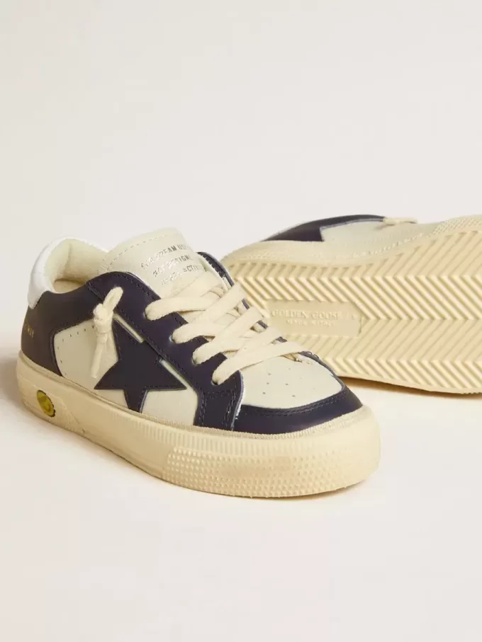 Junior May in pelle bianca e blu con stella e linguetta sul tallone in pelle
