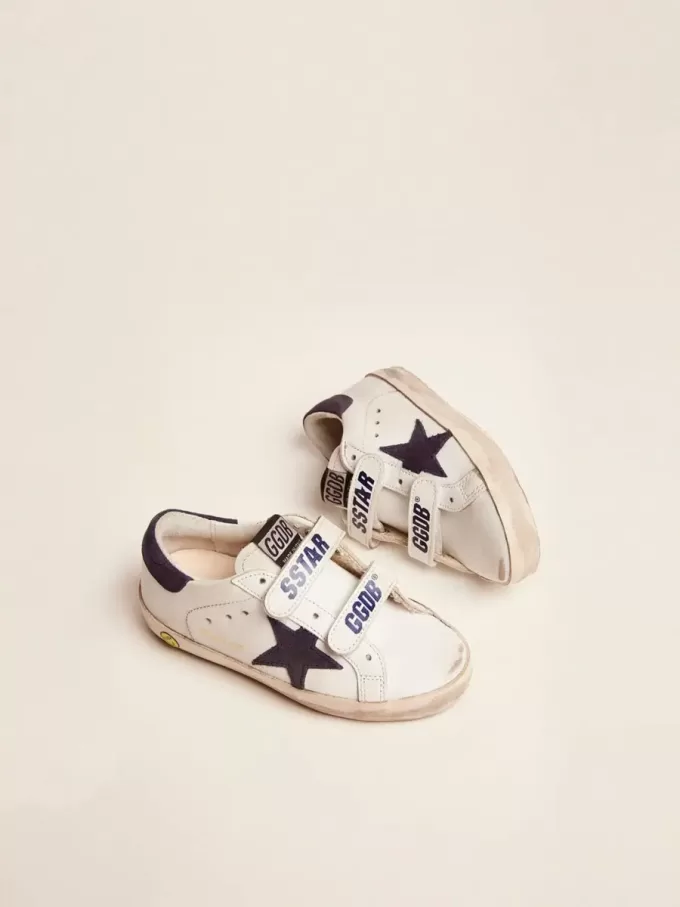 Young Old School in pelle bianca con stella e linguetta sul tallone in pelle scamosciata blu