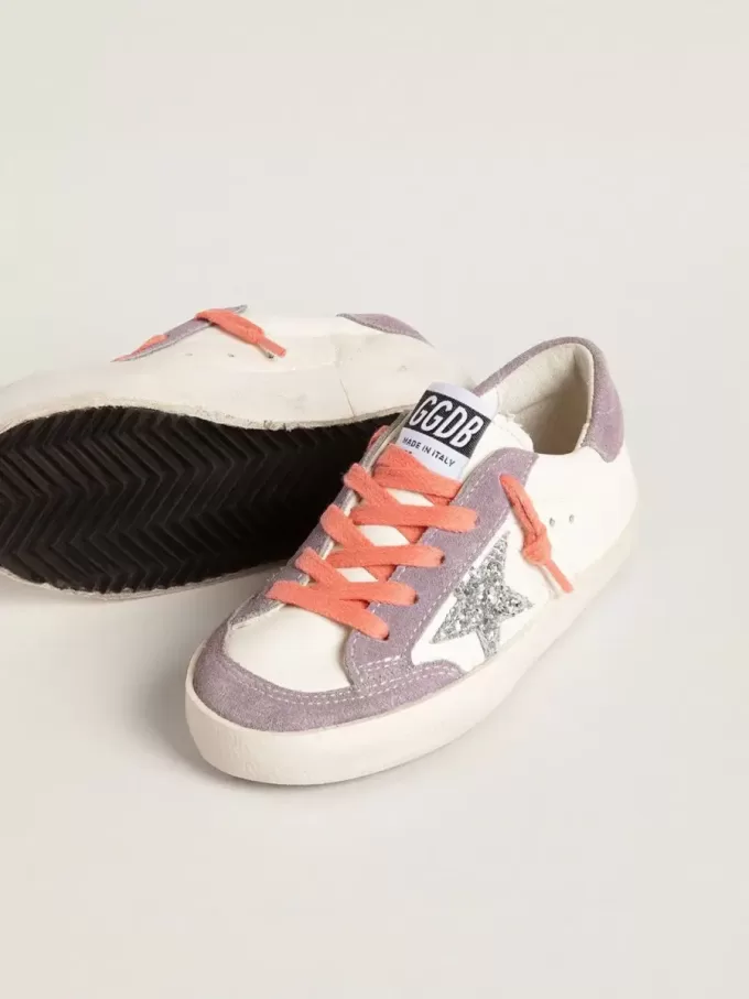Junior Super-Star con stella glitterata argento e inserti in camoscio lilla Junior Super-Star con stella glitterata argento e inserti in camoscio lilla