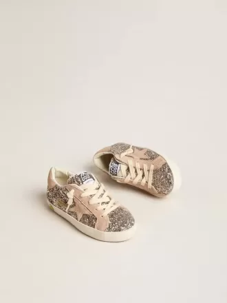 Junior Super-Star glitterata con stella in pelle scamosciata e linguetta sul tallone