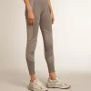 Leggings da donna grigio melange con cuciture miste Leggings da donna grigio melange con cuciture miste