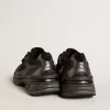 Lightstar da donna con tomaia in pelle nera e mesh e stella nera Lightstar da donna con tomaia in pelle nera e mesh e stella nera