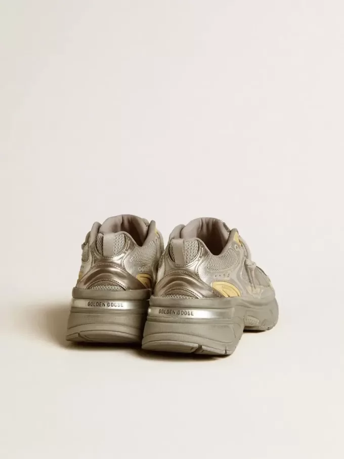 Lightstar da donna in pelle metallizzata e rete argentata con stella grigia Lightstar da donna in pelle metallizzata e rete argentata con stella grigia
