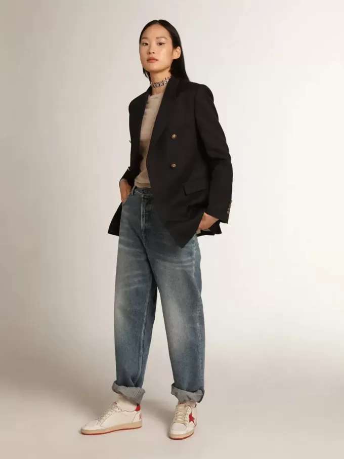 Maglione da donna in lana merino marrone chiaro Maglione da donna in lana merino marrone chiaro