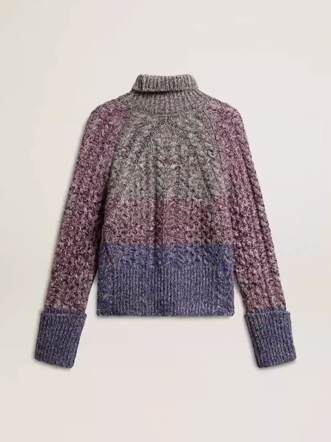 Maglione da donna multicolore a collo alto con filato mouliné Maglione da donna multicolore a collo alto con filato mouliné