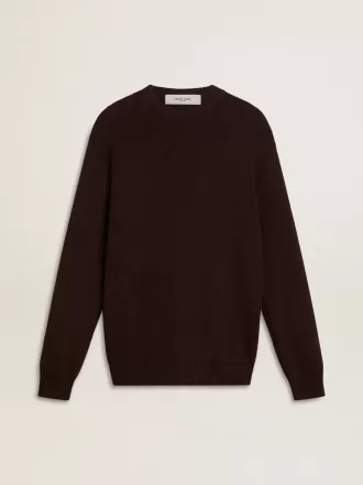 Maglione da uomo marrone con collo a giro e scritta “Golden” sul retro Maglione da uomo marrone con collo a giro e scritta “Golden” sul retro