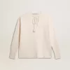 Maglione in lana a coste con scollo a V e coulisse con nappine