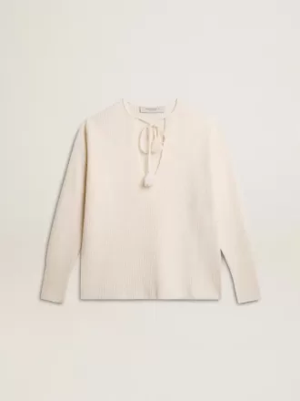 Maglione in lana a coste con scollo a V e coulisse con nappine Maglione in lana a coste con scollo a V e coulisse con nappine