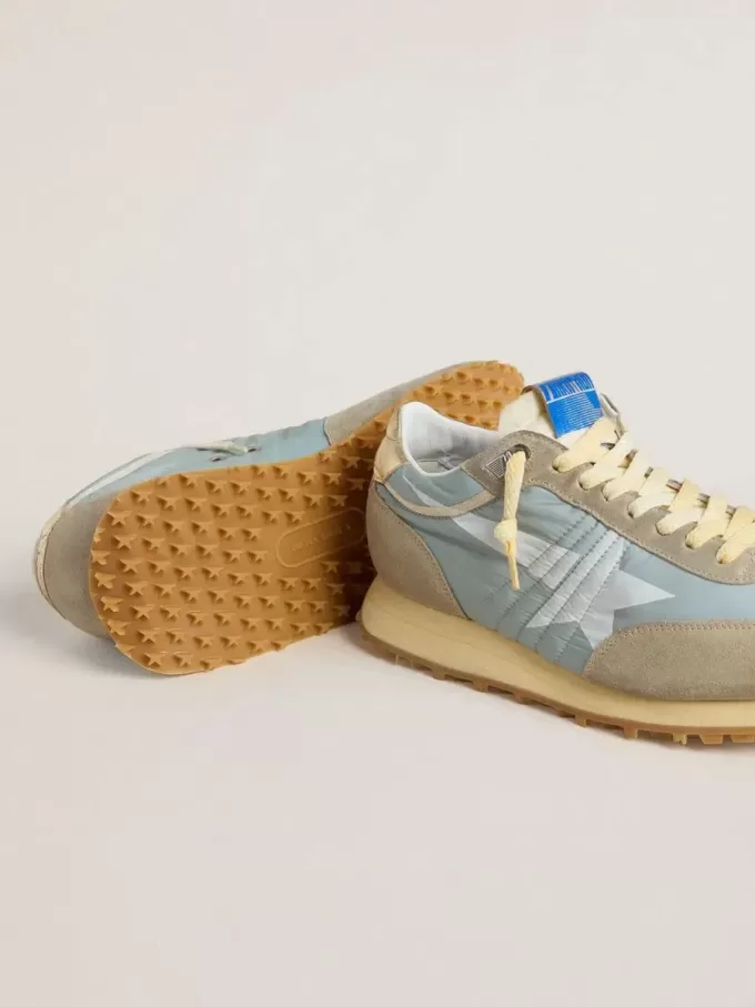 Marathon da donna con tomaia in nylon azzurro e stella blu pastello Marathon da donna con tomaia in nylon azzurro e stella blu pastello