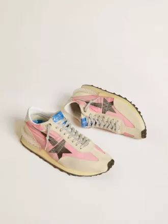Marathon da donna in nylon rosa e pelle scamosciata beige con stella stampata nera