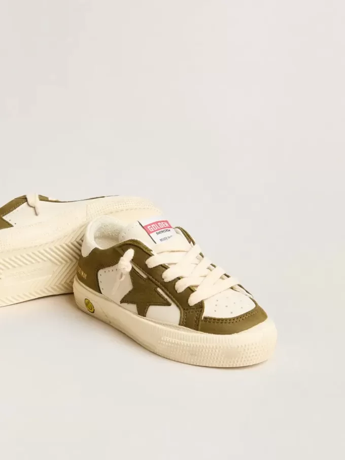 May Teen in pelle bianca e verde militare
