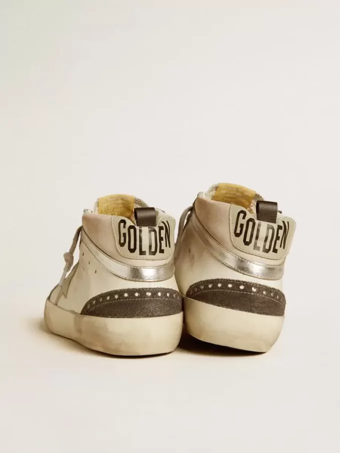 Mid Star con stella in pelle grigia e dettagli in pelle metallizzata argento Mid Star con stella in pelle grigia e dettagli in pelle metallizzata argento