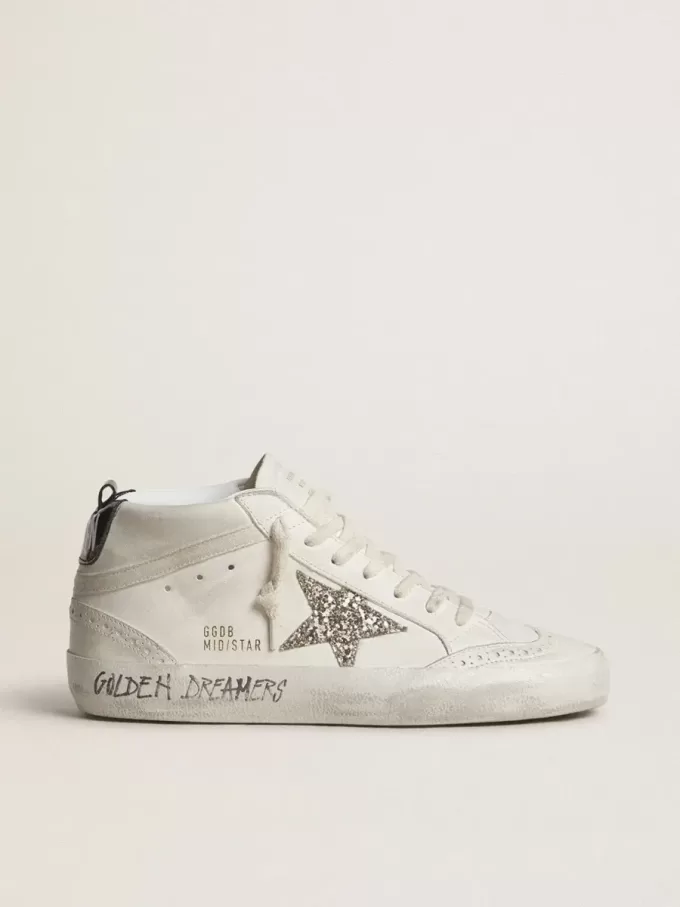 Mid Star da donna con stella glitterata argento e linguetta laminata nera sul tallone Mid Star da donna con stella glitterata argento e linguetta laminata nera sul tallone