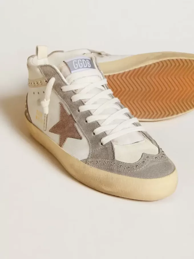 Mid Star da donna in nappa e pelle scamosciata con stella in pelle metallizzata marrone chiaro Mid Star da donna in nappa e pelle scamosciata con stella in pelle metallizzata marrone chiaro