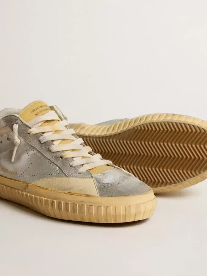 Mid Star LAB in pelle metallizzata argento e mesh con stella traforata Mid Star LAB in pelle metallizzata argento e mesh con stella traforata