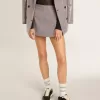 Mini shorts da donna in lana pied-de-poule grigio