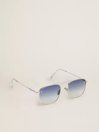 Modello aviator Sunframe Roger con montatura argento Modello aviator Sunframe Roger con montatura argento