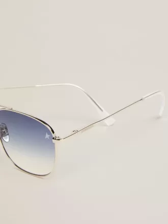 Modello aviator Sunframe Roger con montatura argento Modello aviator Sunframe Roger con montatura argento