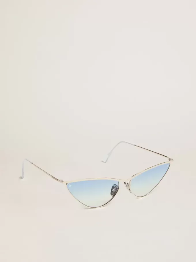 Occhiali da sole modello cat-eye con montatura argento e lenti blu Occhiali da sole modello cat-eye con montatura argento e lenti blu
