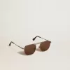 Occhiali da sole stile aviator con montatura e lenti nere Occhiali da sole stile aviator con montatura e lenti nere
