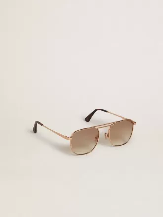 Occhiali da sole stile aviatore con montatura dorata e lenti beige