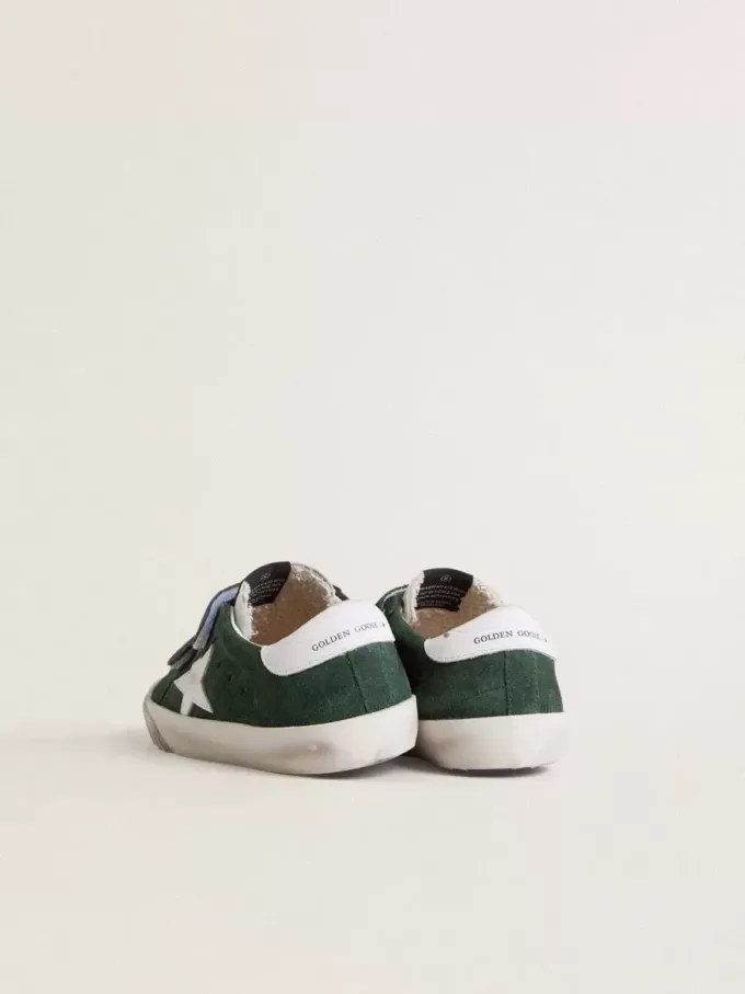 Old School Junior in pelle scamosciata verde con stella e linguetta sul tallone in pelle bianca Old School Junior in pelle scamosciata verde con stella e linguetta sul tallone in pelle bianca