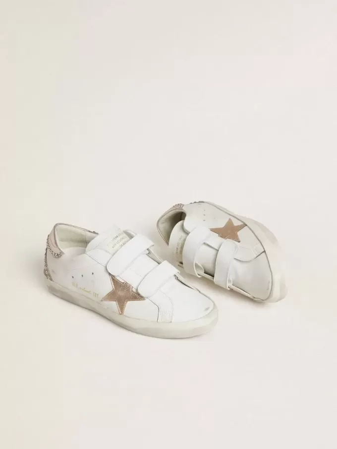 Old School LTD da donna con stella e linguetta sul tallone in pelle metallizzata oro rosa Old School LTD da donna con stella e linguetta sul tallone in pelle metallizzata oro rosa
