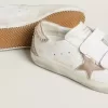 Old School LTD da donna con stella e linguetta sul tallone in pelle metallizzata oro rosa Old School LTD da donna con stella e linguetta sul tallone in pelle metallizzata oro rosa