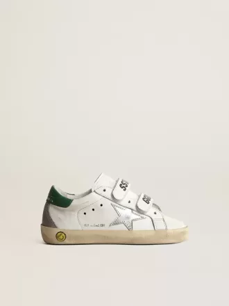 Old School Young con stella in pelle metallizzata e linguetta verde sul tallone Old School Young con stella in pelle metallizzata e linguetta verde sul tallone